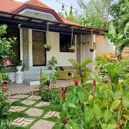 Chief'S Villa Rentals Malapascua Island Exterior foto